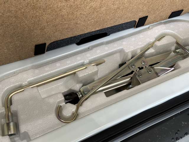 スズキ ジムニー ６６０ ＸＣ ４ＷＤ R5年 (中国) 99