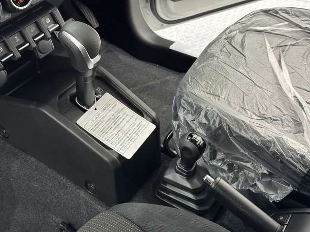 スズキ ジムニー ６６０ ＸＣ ４ＷＤ R5年 (中国) 99