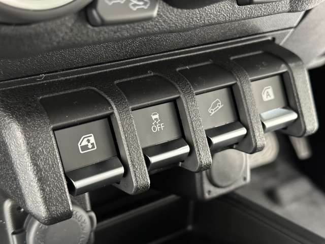 スズキ ジムニー ６６０ ＸＣ ４ＷＤ R5年 (中国) 99