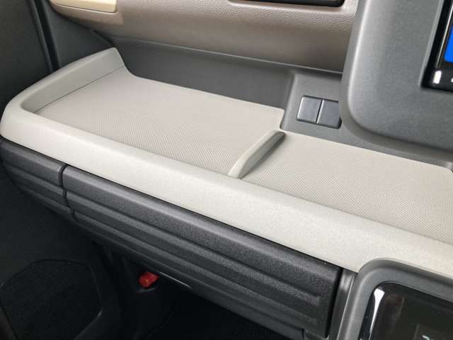 スズキ スペーシア ６６０ ハイブリッド Ｇ ４ＷＤ R5年 (東北) 99