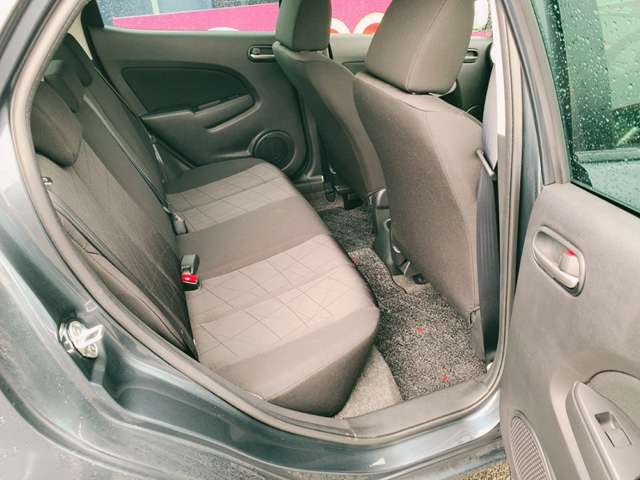 マツダ デミオ １．３ １３Ｃ H23年 (九州・沖縄) 99