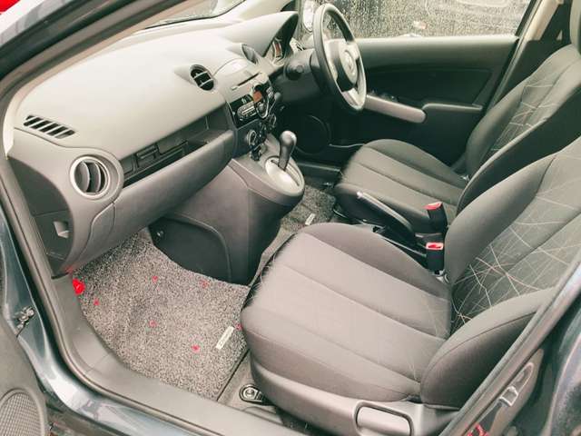 マツダ デミオ １．３ １３Ｃ H23年 (九州・沖縄) 99