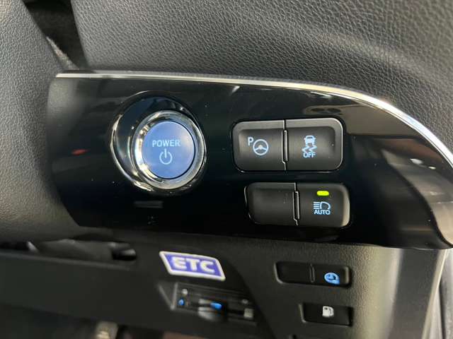 トヨタ プリウスＰＨＶ １．８ Ａ レザーパッケージ H29年 (東北) 99