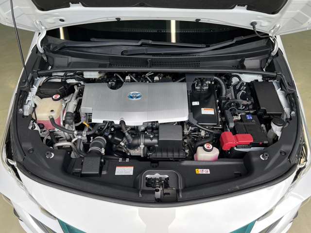 トヨタ プリウスＰＨＶ １．８ Ａ レザーパッケージ H29年 (東北) 99