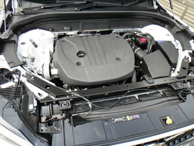 ボルボ ＸＣ６０ アルティメット Ｂ５ ＡＷＤ ４ＷＤ R6年 (東北) 99