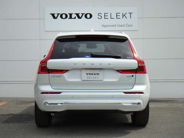 ボルボ ＸＣ６０ アルティメット Ｂ５ ＡＷＤ ４ＷＤ R6年 (東北) 99