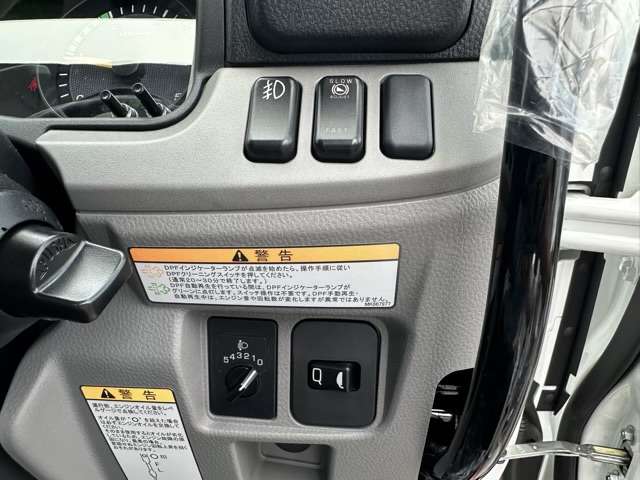 三菱フソウ キャンター ３．０ＤＴ ローダースライドダンプ R6年 (東海) 99