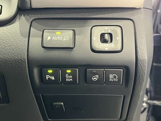 レクサス ＬＳハイブリッド ６００Ｈ バージョンＣ Ｉパッケージ ４ＷＤ H25年 (関東) 99