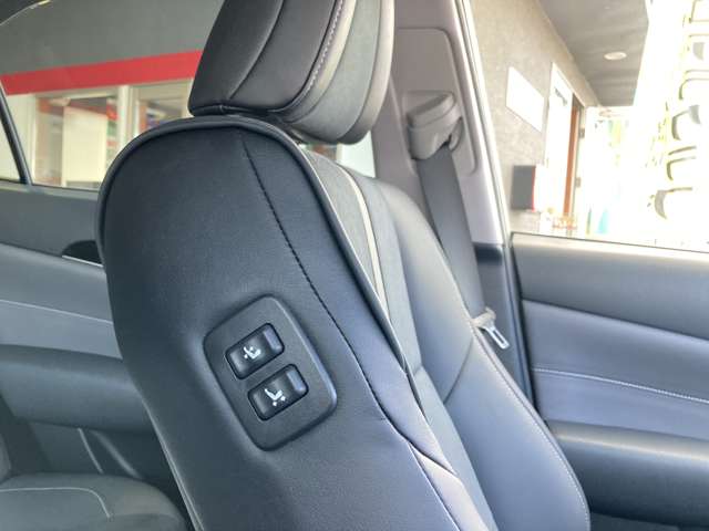 トヨタ クラウン　ハイブリッド ハイブリッド ２．５ Ｓ ＦＯＵＲ ４ＷＤ Ｊフロンティア リミテッド H30年 (東北) 99