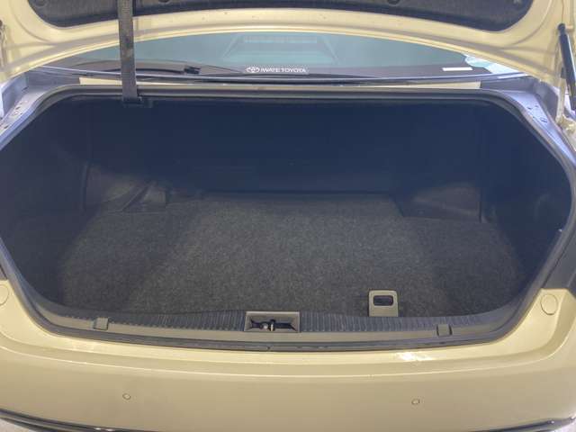 トヨタ クラウン　ハイブリッド ハイブリッド ２．５ Ｓ ＦＯＵＲ ４ＷＤ Ｊフロンティア リミテッド H30年 (東北) 99