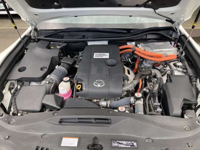 トヨタ クラウン　ハイブリッド ハイブリッド ２．５ Ｓ ＦＯＵＲ ４ＷＤ Ｊフロンティア リミテッド H30年 (東北) 99