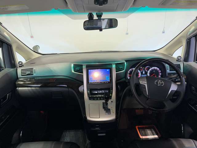 トヨタ ヴェルファイア ２．４ Ｚ プラチナセレクションＩＩ タイプゴールドＩＩ ４ＷＤ H23年 (東北) 99