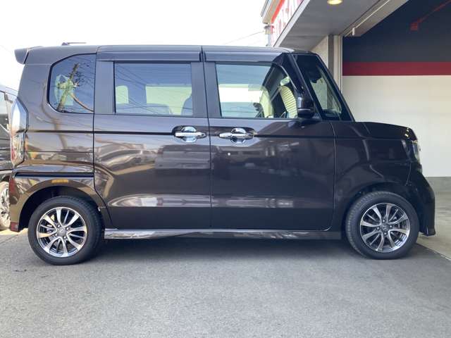 ホンダ Ｎ　ＢＯＸ カスタム ６６０ Ｌ ４ＷＤ R3年 (東北) 99