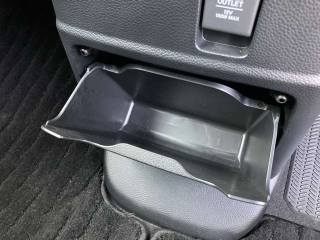 ホンダ Ｎ　ＢＯＸ カスタム ６６０ Ｌ ４ＷＤ R3年 (東北) 99