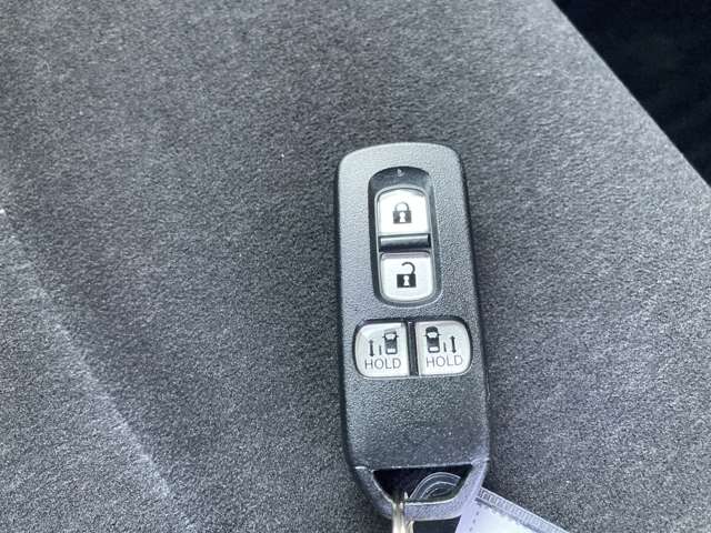 ホンダ Ｎ　ＢＯＸ カスタム ６６０ Ｌ ４ＷＤ R3年 (東北) 99