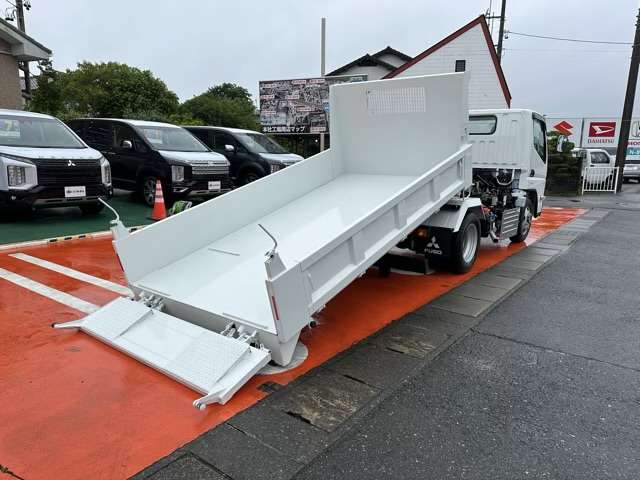三菱フソウ キャンター ３Ｔ ローダースライドダンプ R5年 (東海) 99
