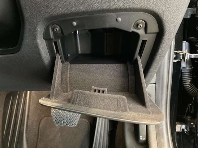 ＢＭＷ ３シリーズ ３２０ｉ R1年 (近畿) 99