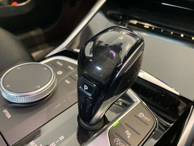 ＢＭＷ ３シリーズ ３２０ｉ R1年 (近畿) 99