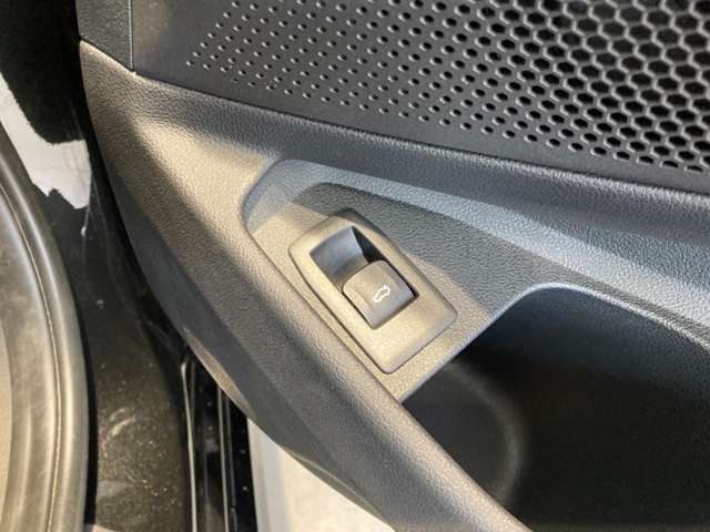 ＢＭＷ ３シリーズ ３２０ｉ R1年 (近畿) 99