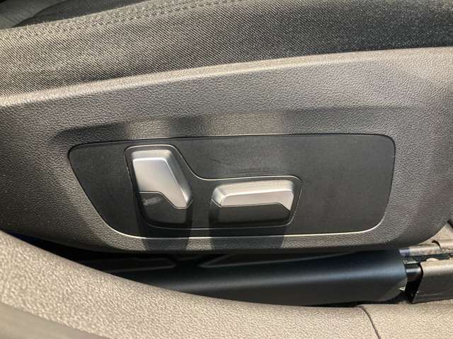 ＢＭＷ ３シリーズ ３２０ｉ R1年 (近畿) 99