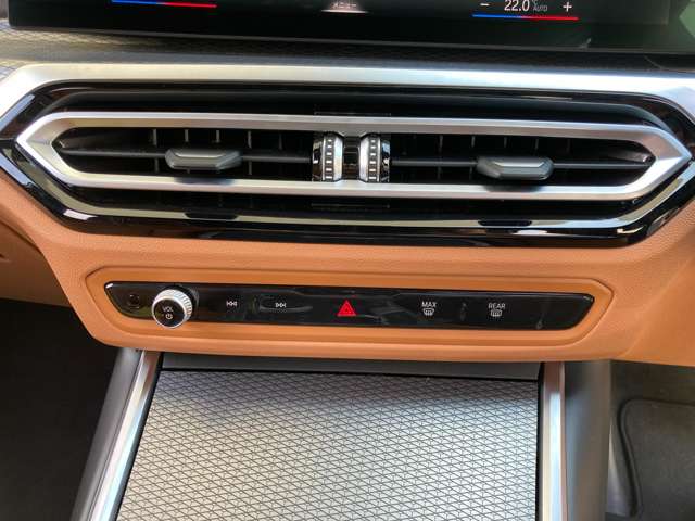 ＢＭＷ ３シリーズ ３２０ｉ　Ｍスポーツ R5年 (近畿) 99