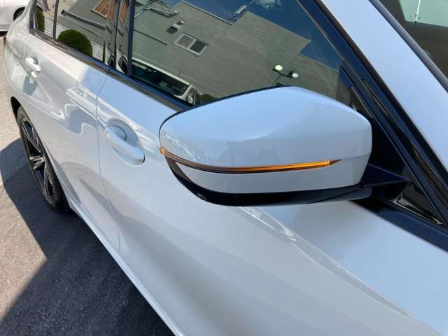 ＢＭＷ ３シリーズ ３２０ｉ　Ｍスポーツ R5年 (近畿) 99