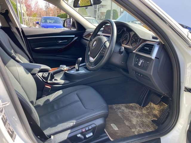 ＢＭＷ ３シリーズ ３２０ｄ　ラグジュアリー H30年 (近畿) 99