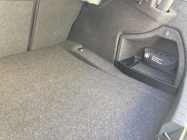 ＢＭＷ ３シリーズ ３２０ｄ　ラグジュアリー H30年 (近畿) 99