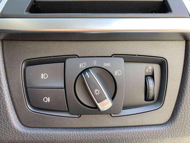 ＢＭＷ ３シリーズ ３２０ｄ　ラグジュアリー H30年 (近畿) 99