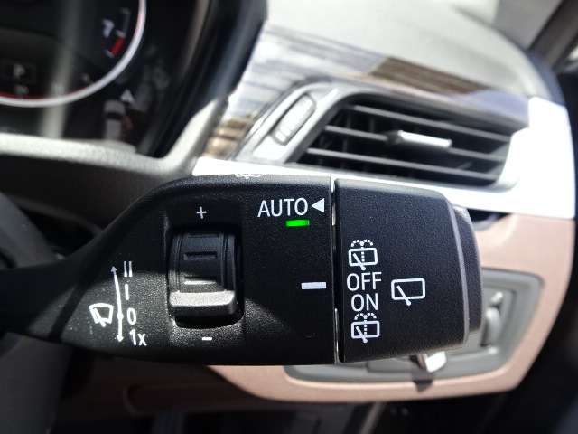 ＢＭＷ Ｘ１ Ｘドライブ ２０Ｉ Ｘライン ４ＷＤ H29年 (近畿) 99