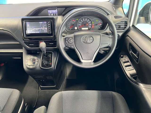 トヨタ ノア ２．０ Ｘ R3年 (東北) 99