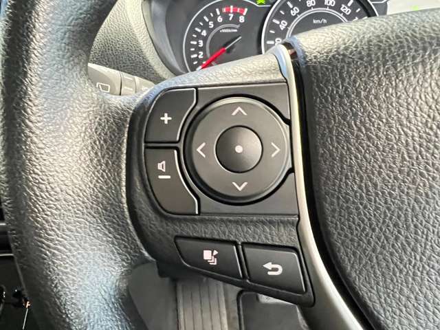 トヨタ ノア ２．０ Ｘ R3年 (東北) 99