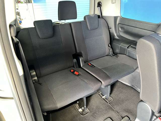 トヨタ ノア ２．０ Ｘ R3年 (東北) 99