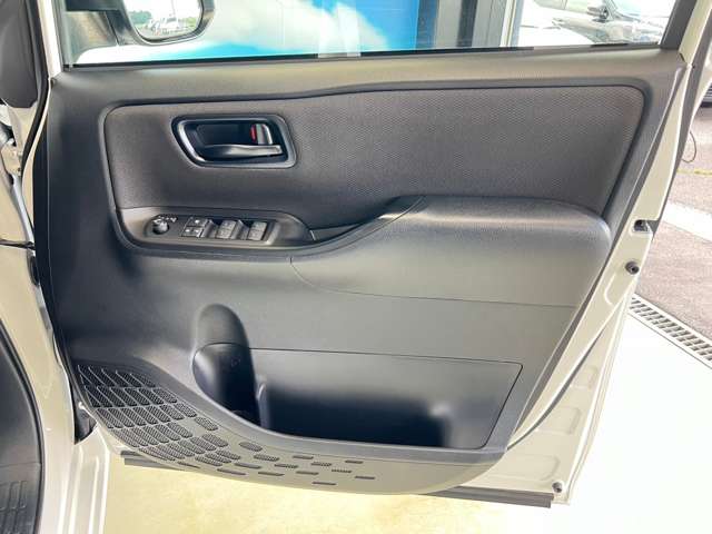 トヨタ ノア ２．０ Ｘ R3年 (東北) 99