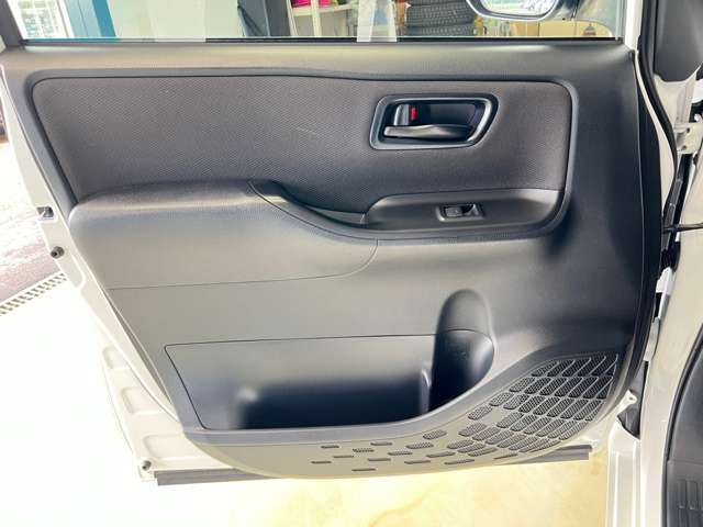 トヨタ ノア ２．０ Ｘ R3年 (東北) 99