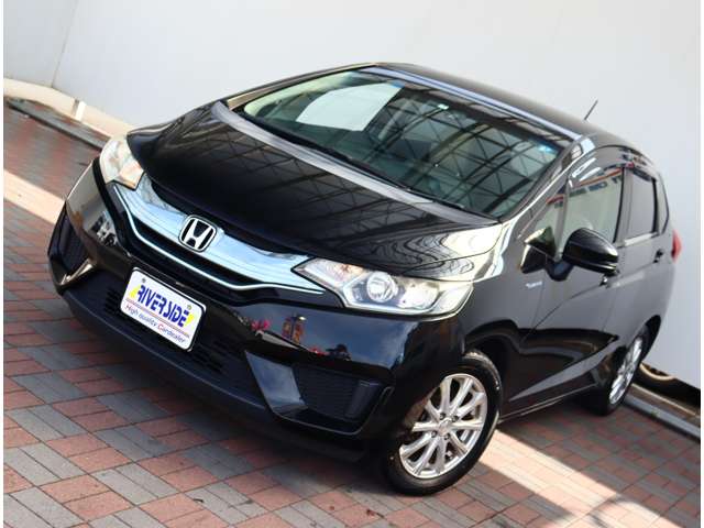 ホンダ フィット　ハイブリッド １．５ ハイブリッド Ｆパッケージ H25年 (関東) 99