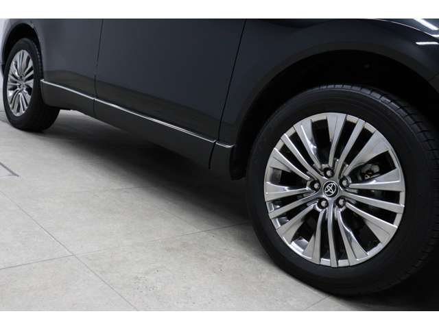 トヨタ ハリアー　ハイブリッド ２．５ ハイブリッド Ｚ レザーパッケージ R5年 (東海) 99