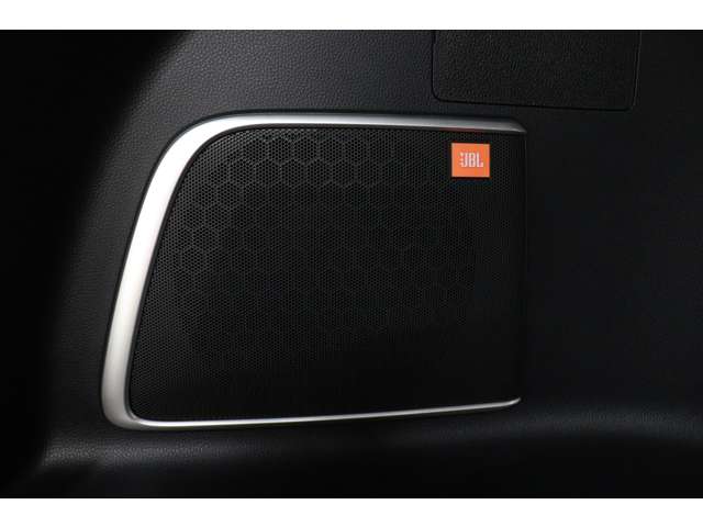 トヨタ ハリアー　ハイブリッド ２．５ ハイブリッド Ｚ レザーパッケージ R5年 (東海) 99