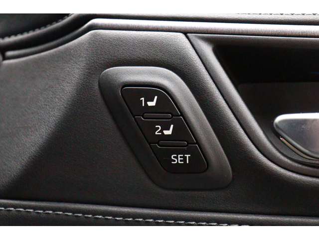 トヨタ ハリアー　ハイブリッド ２．５ ハイブリッド Ｚ レザーパッケージ R5年 (東海) 99