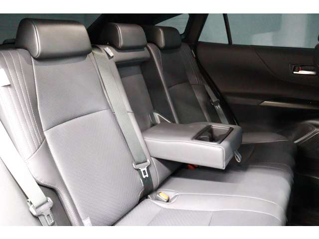 トヨタ ハリアー　ハイブリッド ２．５ ハイブリッド Ｚ レザーパッケージ R5年 (東海) 99