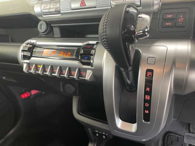 スズキ クロスビー １．０ ハイブリッド ＭＺ ４ＷＤ R4年 (北海道) 99