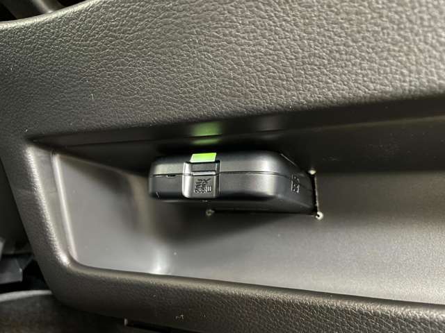 スズキ クロスビー １．０ ハイブリッド ＭＺ ４ＷＤ R4年 (北海道) 99