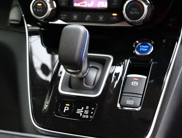 日産 セレナ １．２ Ｅ－ＰＯＷＥＲ ハイウェイスター Ｖ R3年 (関東) 99