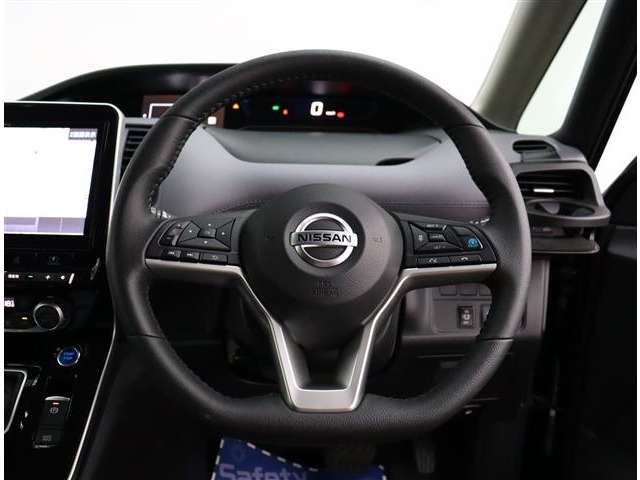 日産 セレナ １．２ Ｅ－ＰＯＷＥＲ ハイウェイスター Ｖ R3年 (関東) 99