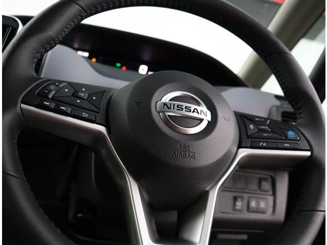 日産 セレナ １．２ Ｅ－ＰＯＷＥＲ ハイウェイスター Ｖ R3年 (関東) 99