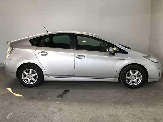 トヨタ プリウス １．８ Ｓ H21年 (北海道) 99