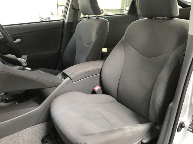 トヨタ プリウス １．８ Ｓ H21年 (北海道) 99