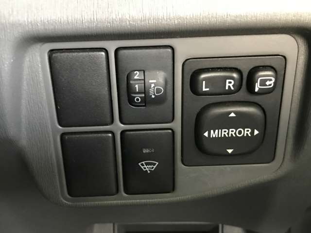 トヨタ プリウス １．８ Ｓ H21年 (北海道) 99