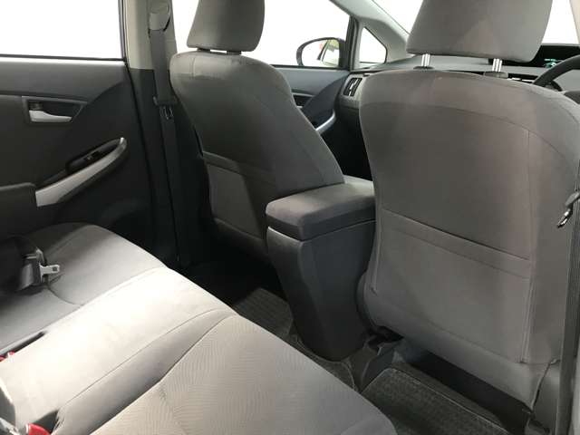 トヨタ プリウス １．８ Ｓ H21年 (北海道) 99