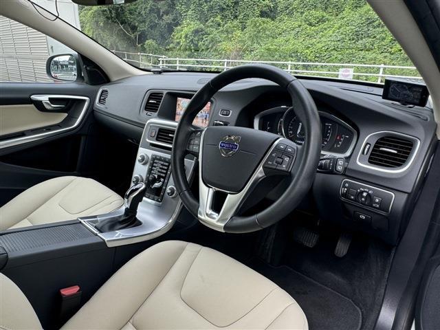 ボルボ Ｖ６０ Ｄ４ タック ディーゼルターボ H30年 (東北) 99